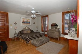 Mt Vernon Square Bed And Breakfast Вашингтон Екстериор снимка